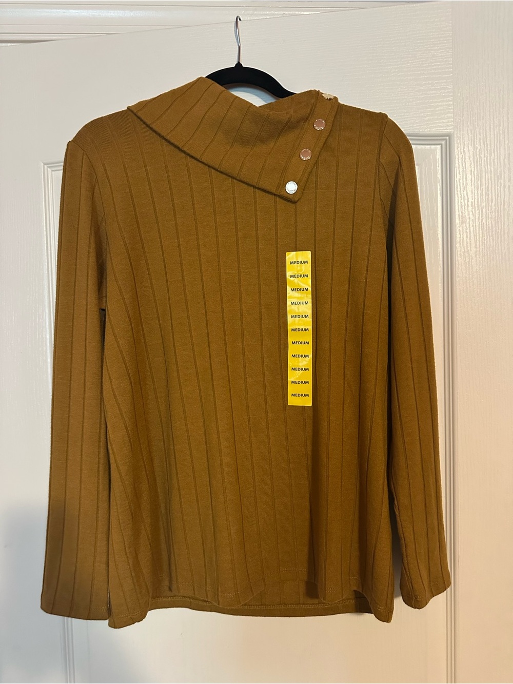 Rafaella Golden Brown Cowl Neck Top Size M NWT Ribbed Snap Button